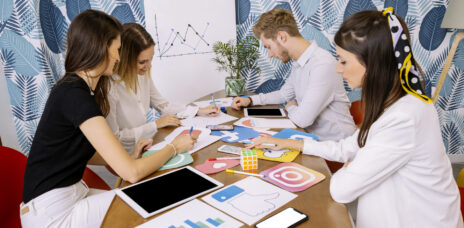 Interim Marketing: Co to jest i dlaczego to nie to samo co freelancer? Kompletny przewodnik dla menedżerów. 4 11 - Interim Marketing: Co to jest i dlaczego to nie to samo co freelancer? Kompletny przewodnik dla menedżerów.